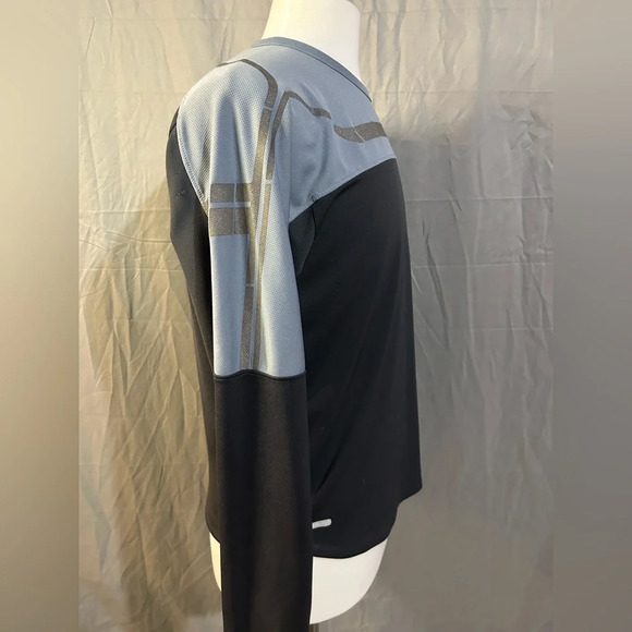 Men’s Nike Dri Fit long sleeve T shirt size M - Picture 2 of 5